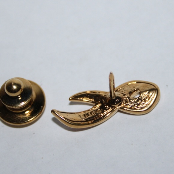 Avon Breast cancer pin * - Picture 4 of 5